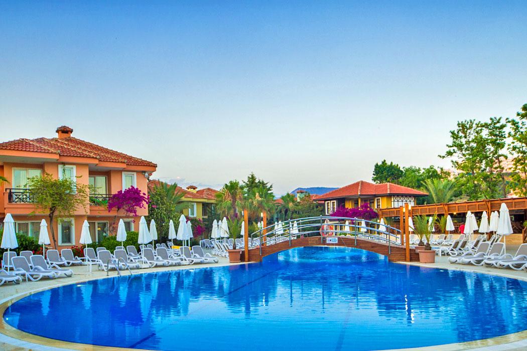 Hotel Club Dizalya Konaklı Exterior foto